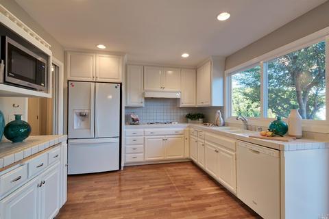 74 Terry Cir, Novato, CA 94947 photo 12