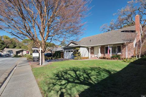 74 Terry Cir, Novato, CA 94947 photo 2