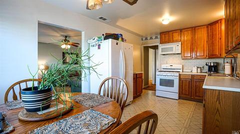 438 Stuart Dr, Petaluma, CA 94954 photo 9
