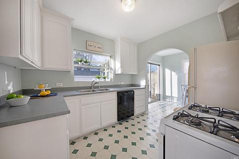 1001 E 5th St, Benicia, CA 94510 photo 7