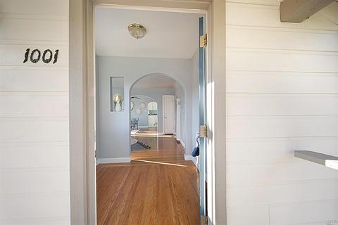 1001 E 5th St, Benicia, CA 94510 photo 2
