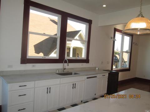 908 Capitol St, Vallejo, CA 94590 photo 10