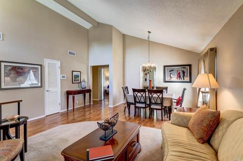 160 Teal Ct, Vallejo, CA 94589 photo 2