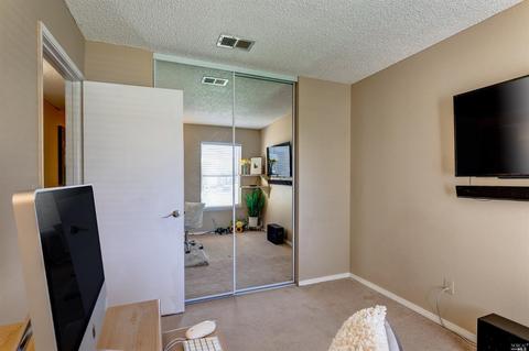 160 Teal Ct, Vallejo, CA 94589 photo 58