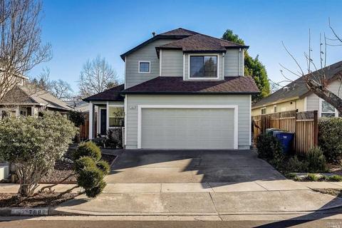 7982 Creekside Dr, Windsor, CA 95492 photo 2