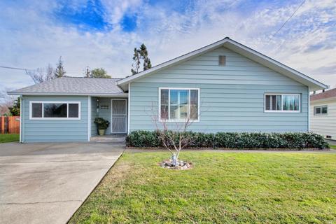 105 Maple St, Vacaville, CA 95688 photo 1