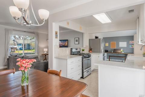 137 Dewitt Ave, Napa, CA 94558 photo 12