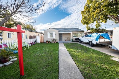 209 Shasta St, Vallejo, CA 94590 photo 1