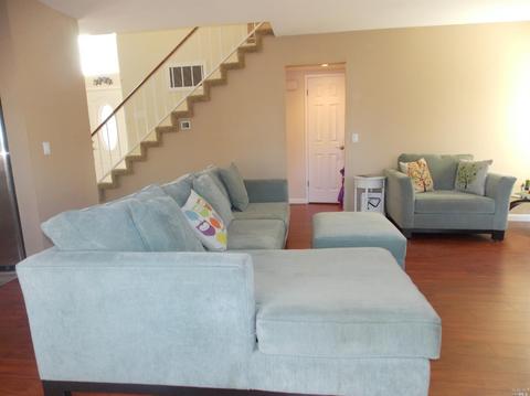 180 Cornell St, Windsor, CA 95492 photo 23