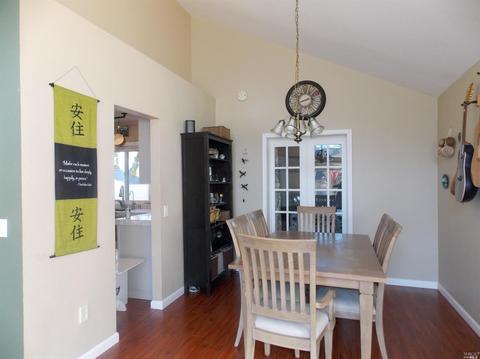 180 Cornell St, Windsor, CA 95492 photo 14