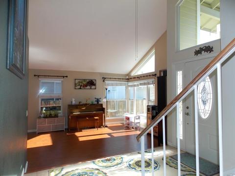 180 Cornell St, Windsor, CA 95492 photo 8