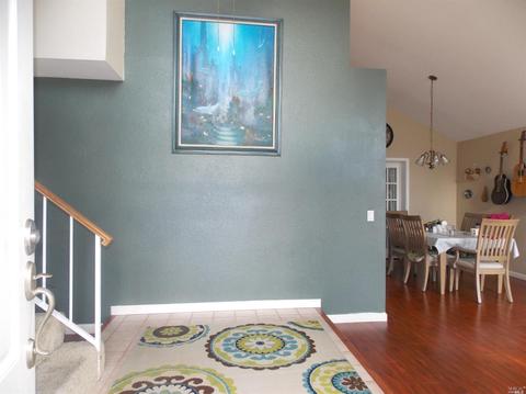180 Cornell St, Windsor, CA 95492 photo 6