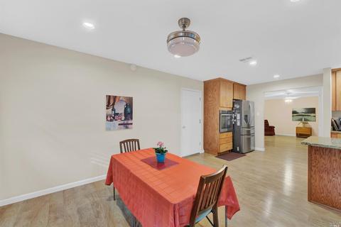 121 Merrimac Ct, Vallejo, CA 94589 photo 5