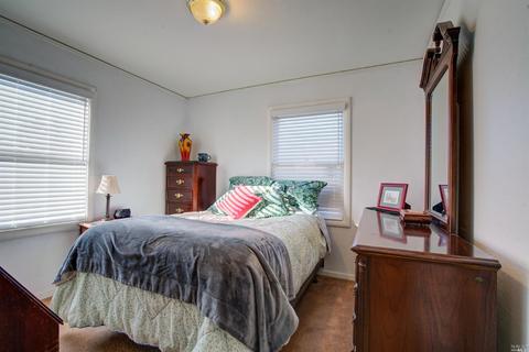 3008 Georgia St, Vallejo, CA 94591 photo 14