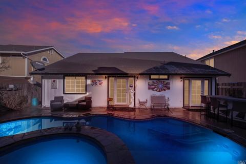161 Crownpointe Dr, Vallejo, CA 94591 photo 1
