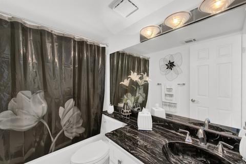 161 Crownpointe Dr, Vallejo, CA 94591 photo 26