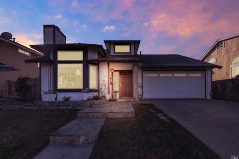 161 Crownpointe Dr, Vallejo, CA 94591 photo 2
