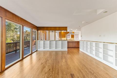 652 Washington St, Vallejo, CA 94590 photo 10