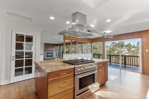 652 Washington St, Vallejo, CA 94590 photo 16