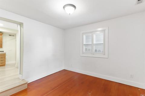 652 Washington St, Vallejo, CA 94590 photo 47