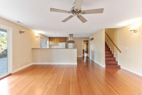 652 Washington St, Vallejo, CA 94590 photo 29