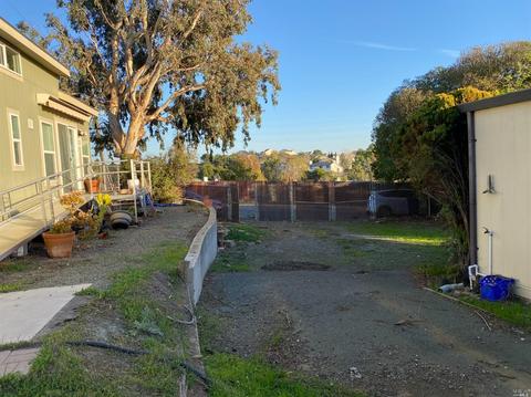 1313 Glen Cove Rd, Vallejo, CA 94591 photo 12
