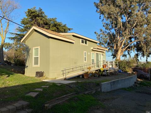 1313 Glen Cove Rd, Vallejo, CA 94591 photo 4
