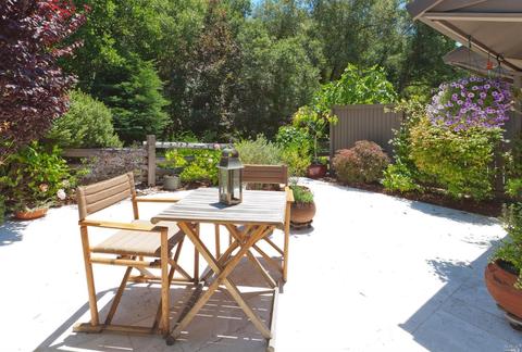 26 Willow Ln, Sausalito, CA 94965 photo 2