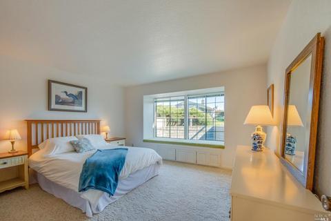 375 Sanderling Ct, Bodega Bay, CA 94923 photo 5