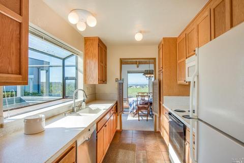 375 Sanderling Ct, Bodega Bay, CA 94923 photo 32
