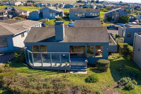 375 Sanderling Ct, Bodega Bay, CA 94923 photo 2