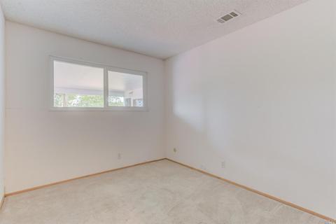 237 Daffodil Dr, Fairfield, CA 94533 photo 31