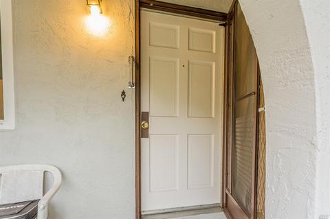 237 Daffodil Dr, Fairfield, CA 94533 photo 6