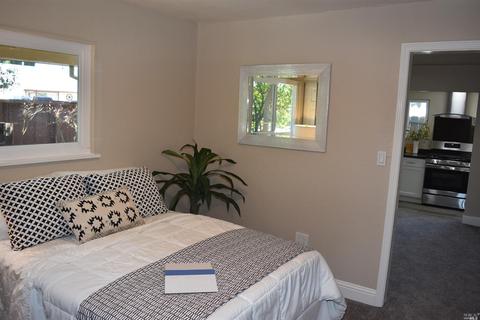 496 Apple Tree Ln, Fairfield, CA 94533 photo 18