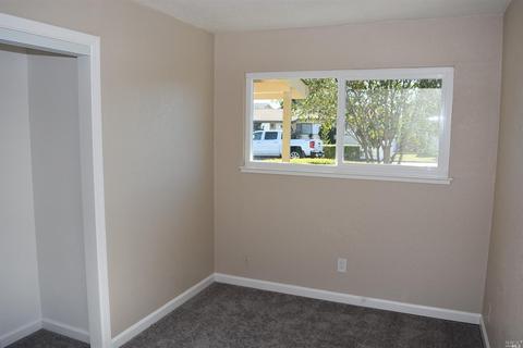 496 Apple Tree Ln, Fairfield, CA 94533 photo 8