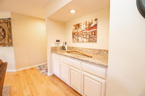 2402 Las Hadas Ct, Fairfield, CA 94534 photo 25
