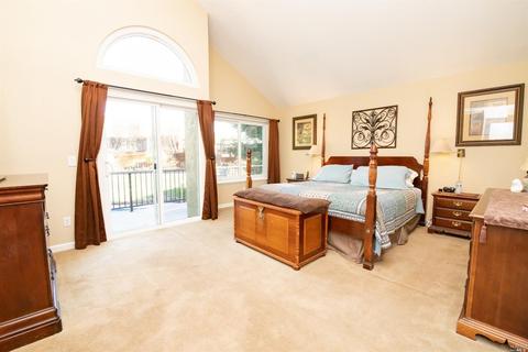 2402 Las Hadas Ct, Fairfield, CA 94534 photo 35