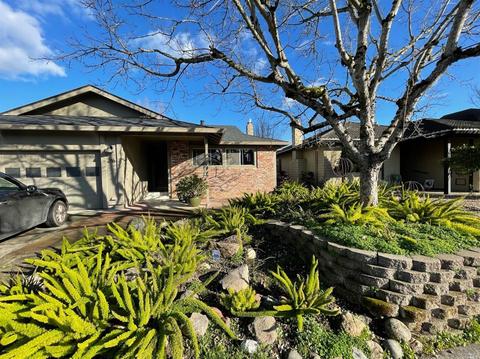 216 Mountain View Dr, Healdsburg, CA 95448 photo 3