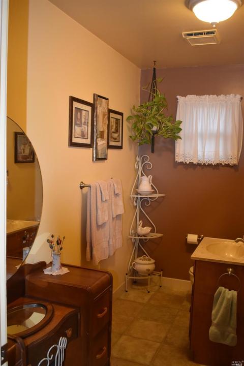 Undisclosed, Vallejo, CA 94591 photo 12