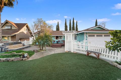 229 Azalea Ct, Fairfield, CA 94533 photo 2