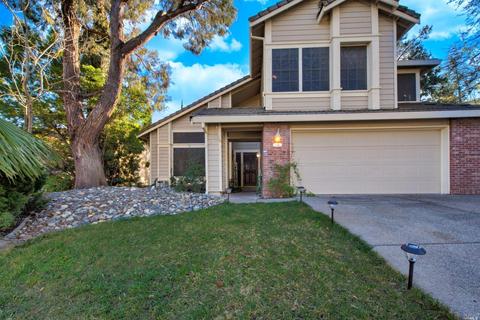 212 Grey Wolf Dr, Vacaville, CA 95688 photo 6