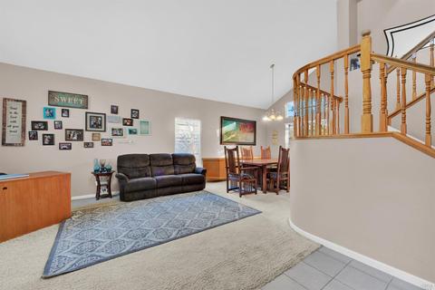 212 Grey Wolf Dr, Vacaville, CA 95688 photo 12