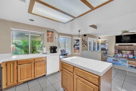 212 Grey Wolf Dr, Vacaville, CA 95688 photo 22