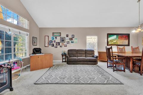 212 Grey Wolf Dr, Vacaville, CA 95688 photo 11