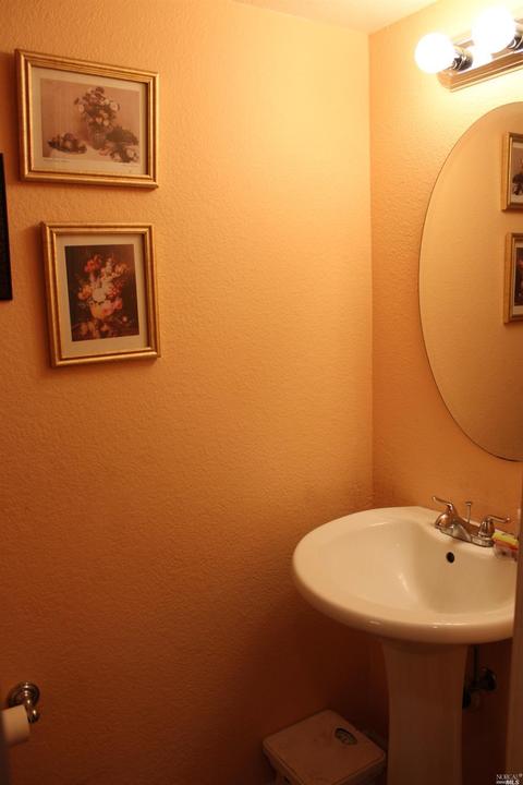 115 Exposition Dr, Vallejo, CA 94589 photo 10