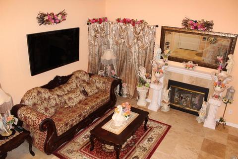115 Exposition Dr, Vallejo, CA 94589 photo 4