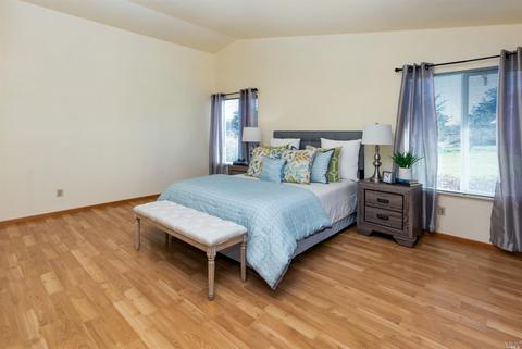 8902 Clothier Ln, Cotati, CA 94931 photo 14