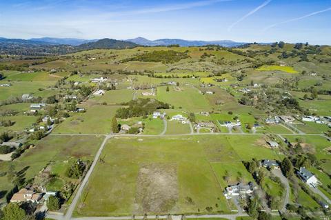 880 Red Tail Rd, Healdsburg, CA 95448 photo 36