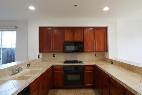 9157 Windsor Rd, Windsor, CA 95492 photo 6