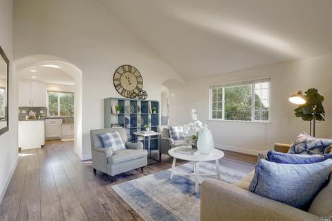9221 Magnolia Way, Windsor, CA 95492 photo 4